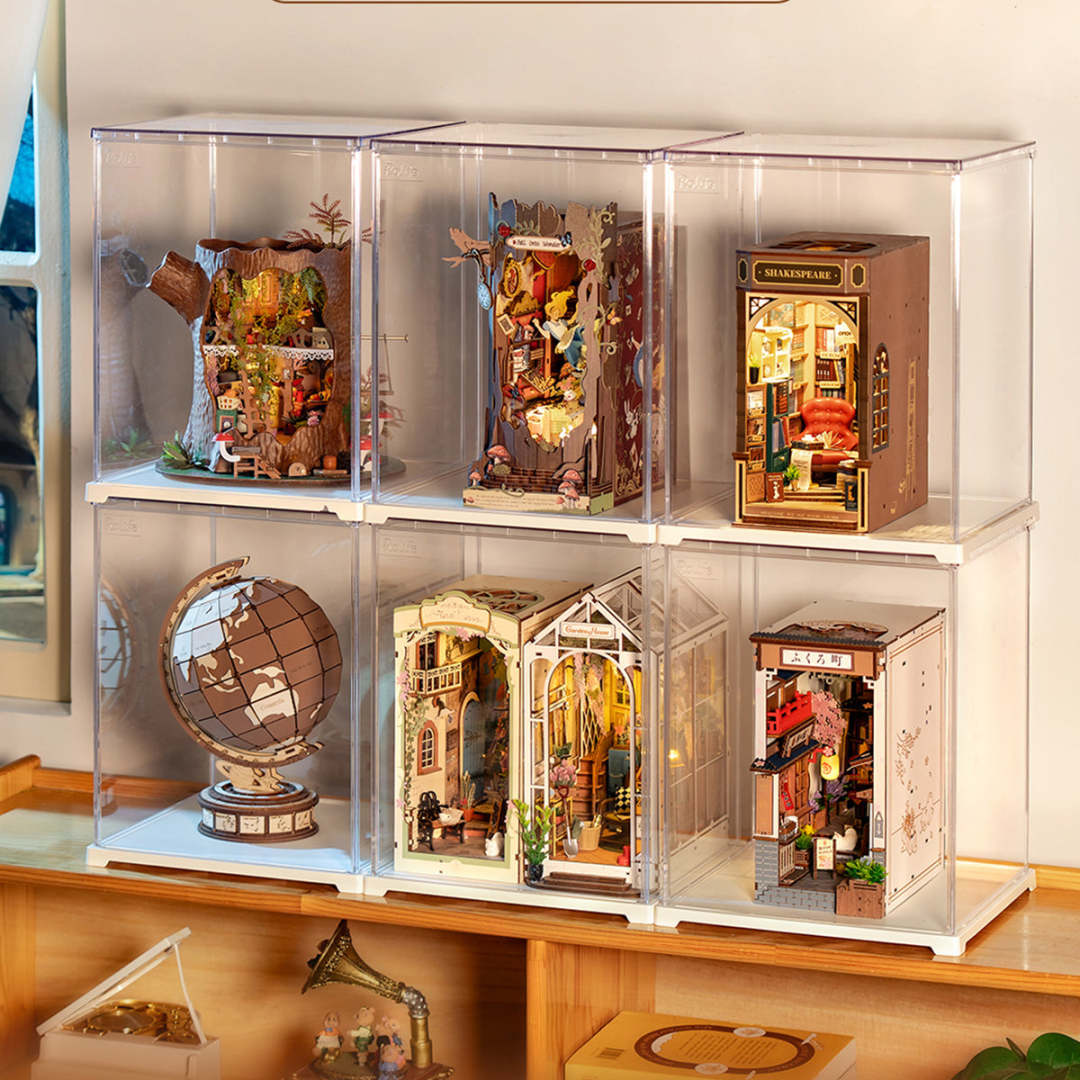 Stackable Display Box for Miniature House L230 x W230 x H292