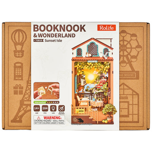 Sunset Isle Book nook
